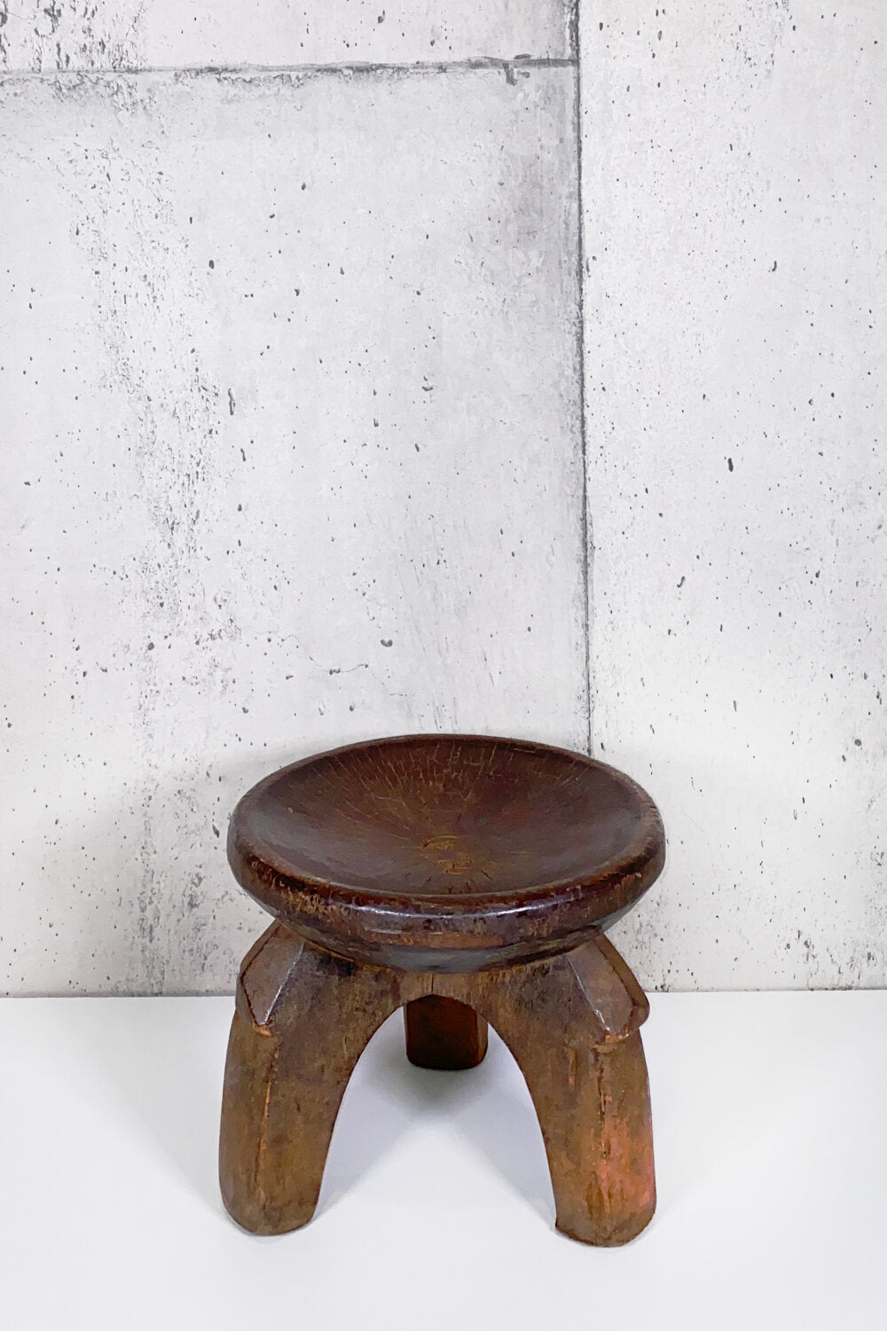 AFRICAN MILKING STOOL 004 – LAYER